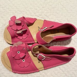 Pink Bare Feet Girls Sandals- NWOT